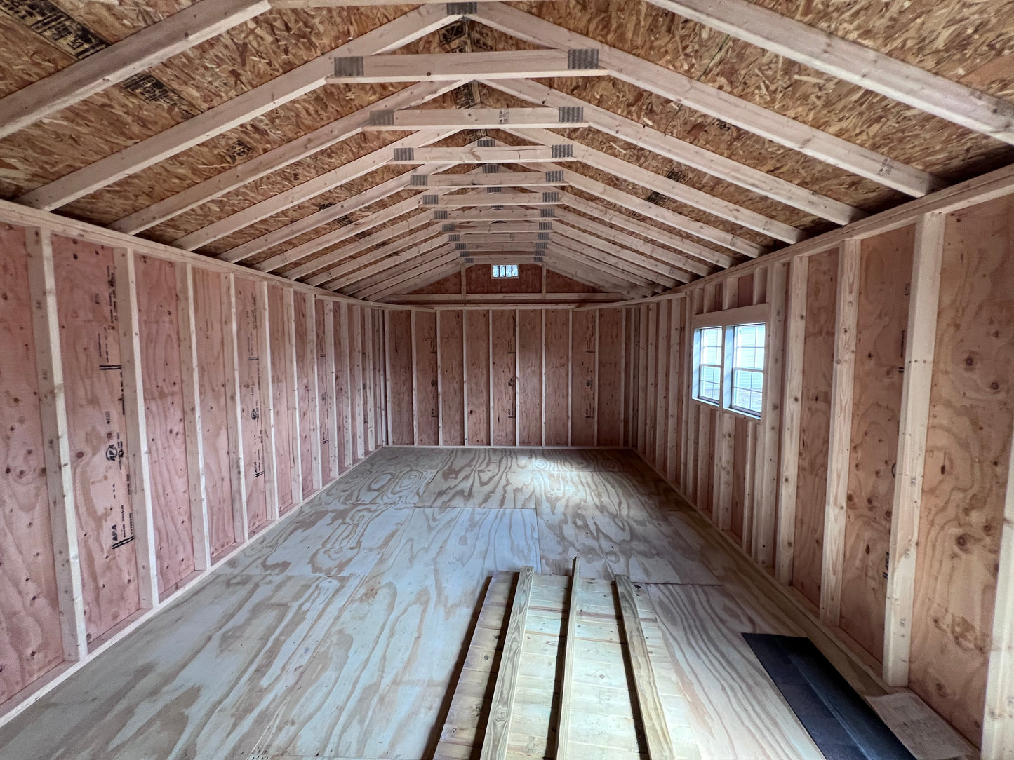 14x24 Painted Garage - QP343