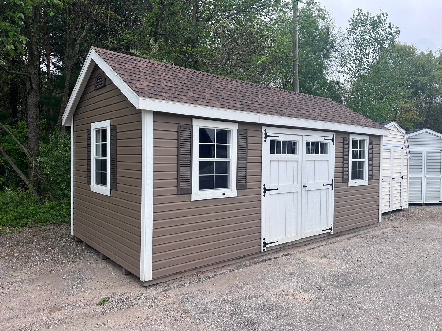 10x20 Vinyl Cape Cod w/ Deluxe - QP156 - Rental Return
