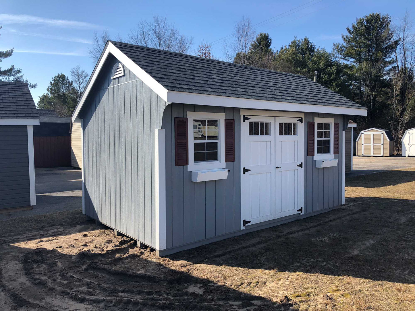 Carriage House - Painted w/ Deluxe Pkg