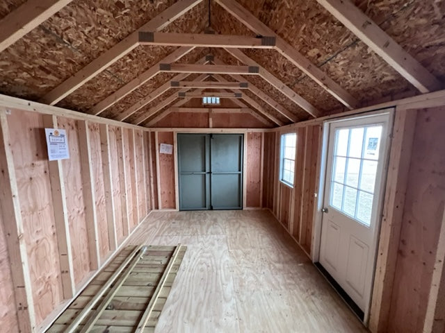 10x16 Painted Chalet - QP95