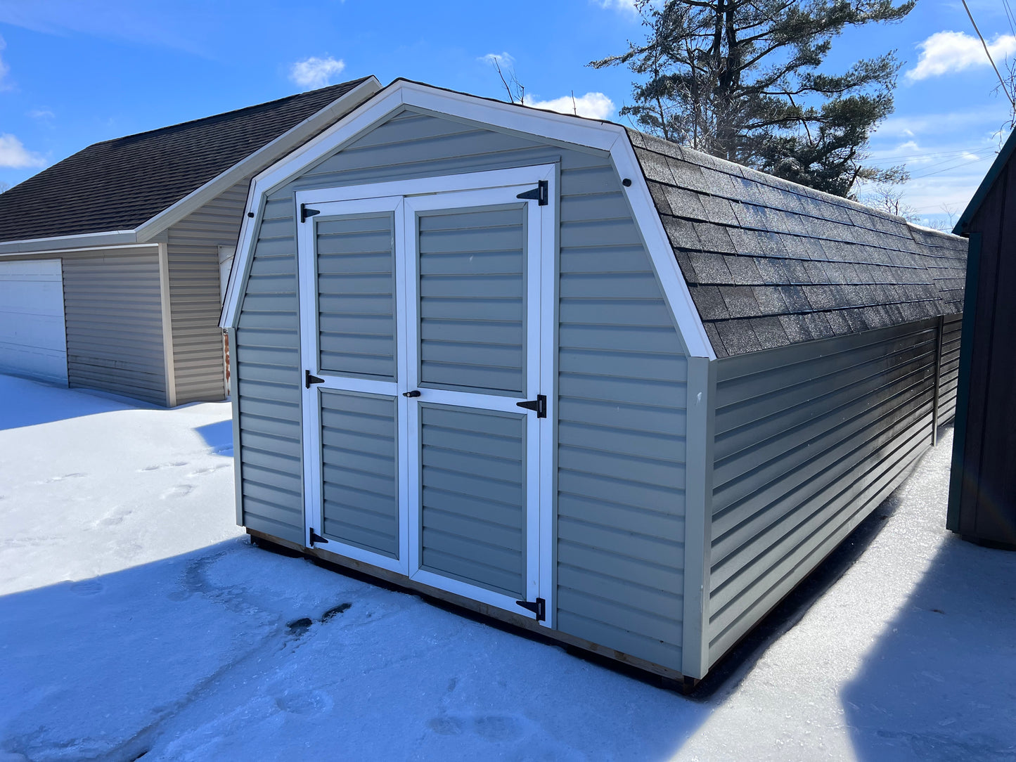 10x16 Vinyl 8' Pro Series - Rental Return