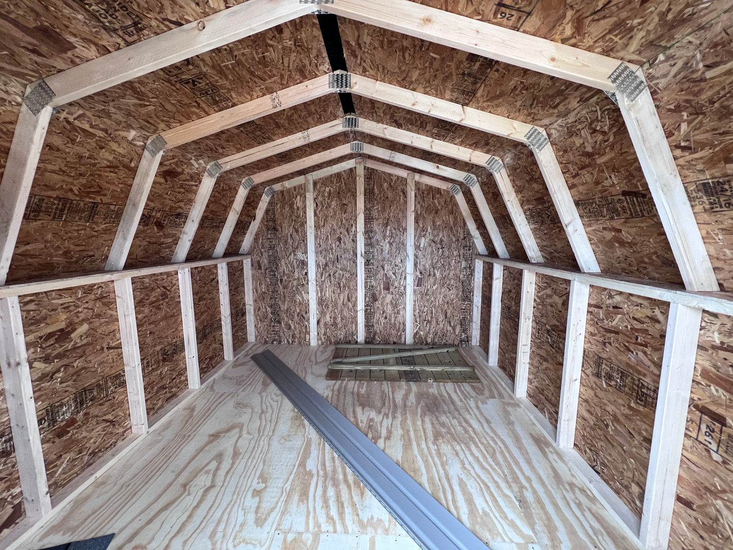 10x12 Vinyl 8' Pro Series - QP522