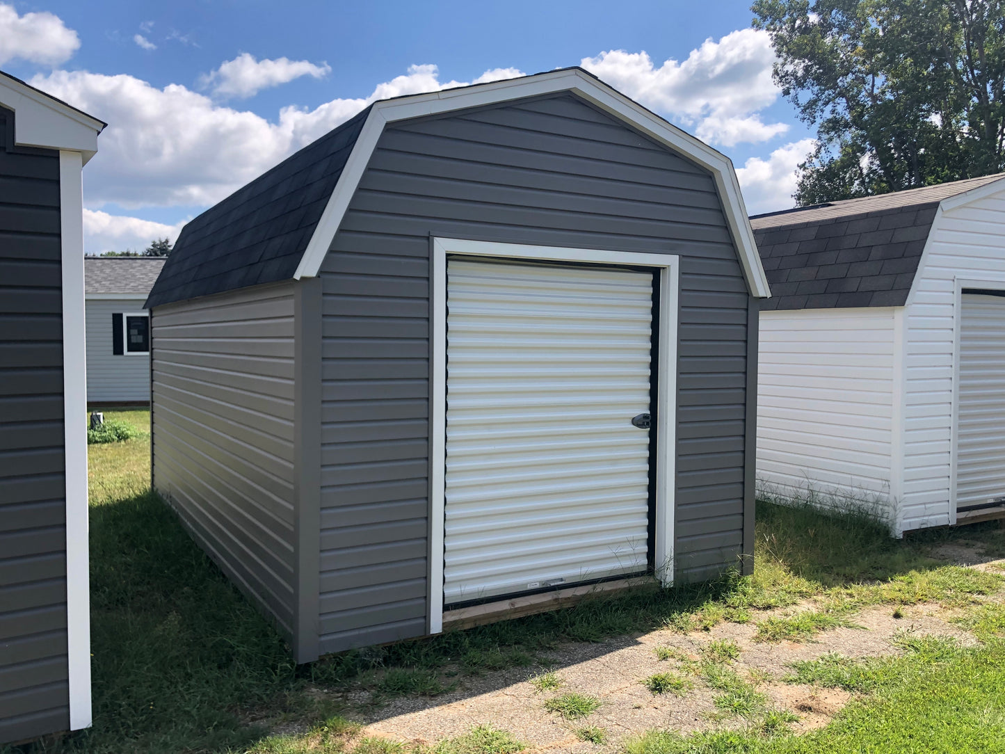 10x16 Vinyl High Barn - QP511