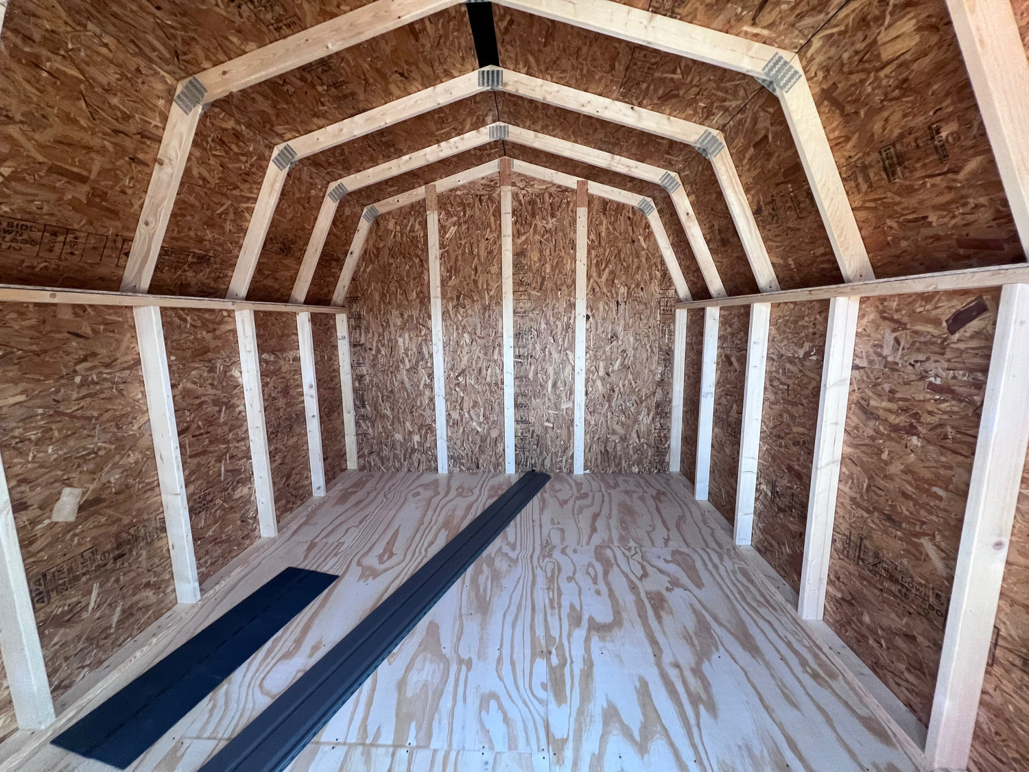 10x12 9' Vinyl Pro Series - QP1075 - Cedar Springs Lot - Cedar Rock Barns