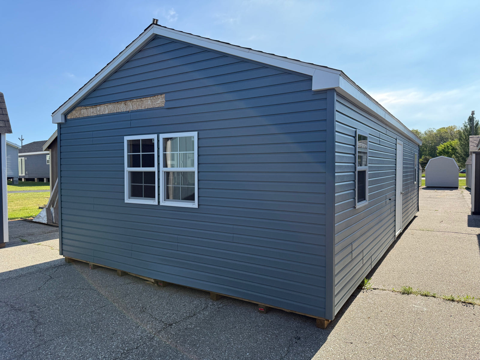 16x32 Vinyl Garage - Rental Return - Cedar Springs, MI