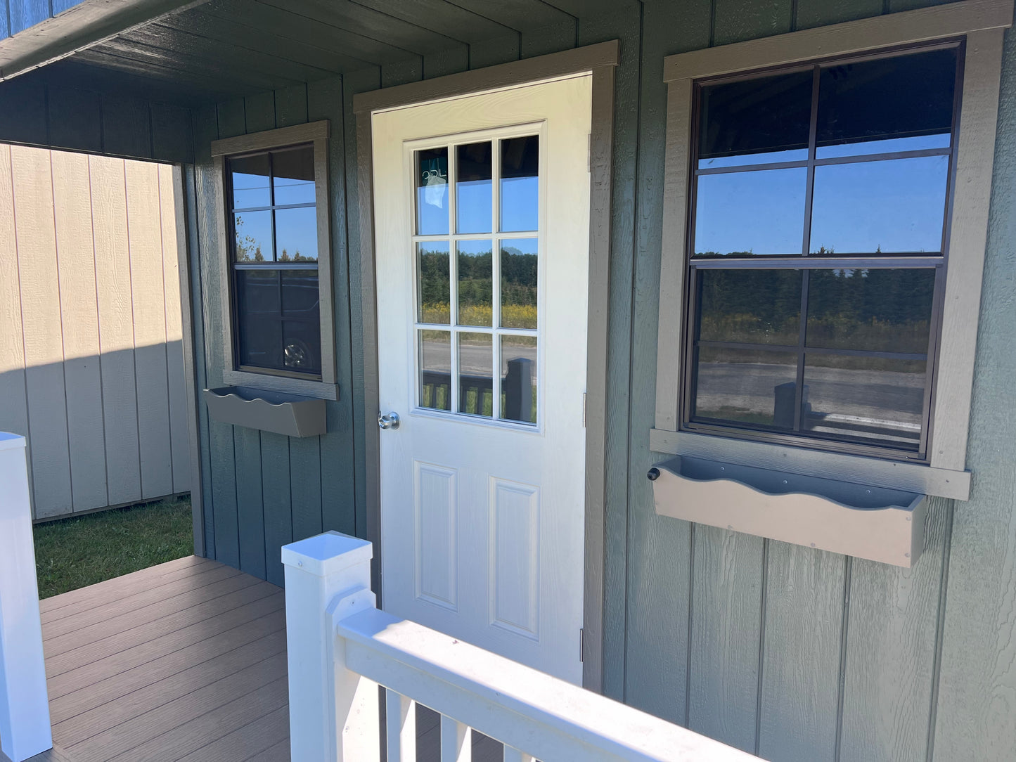 12x24 Painted Dutch Barn w/ Porch