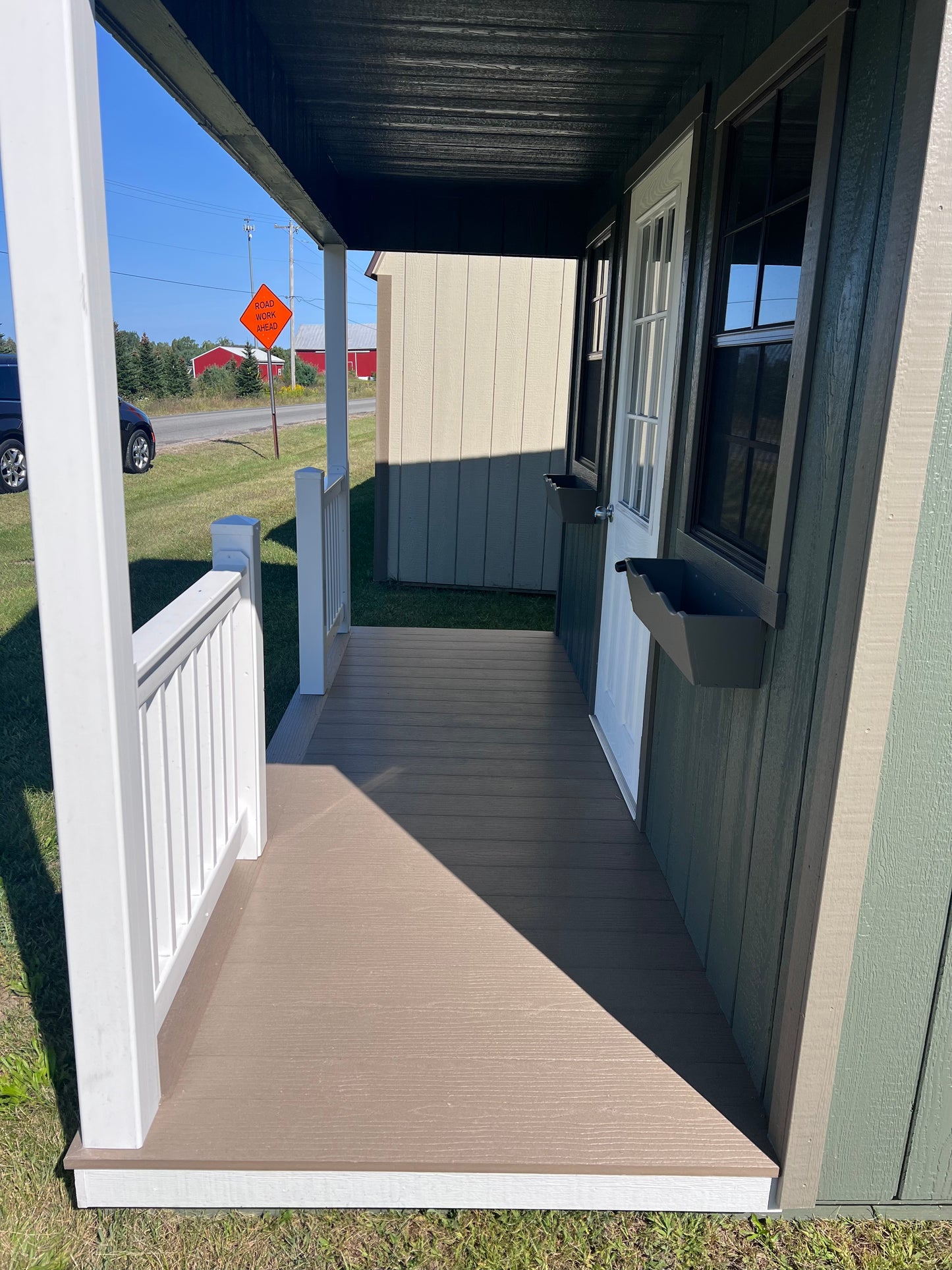 12x24 Painted Dutch Barn w/ Porch