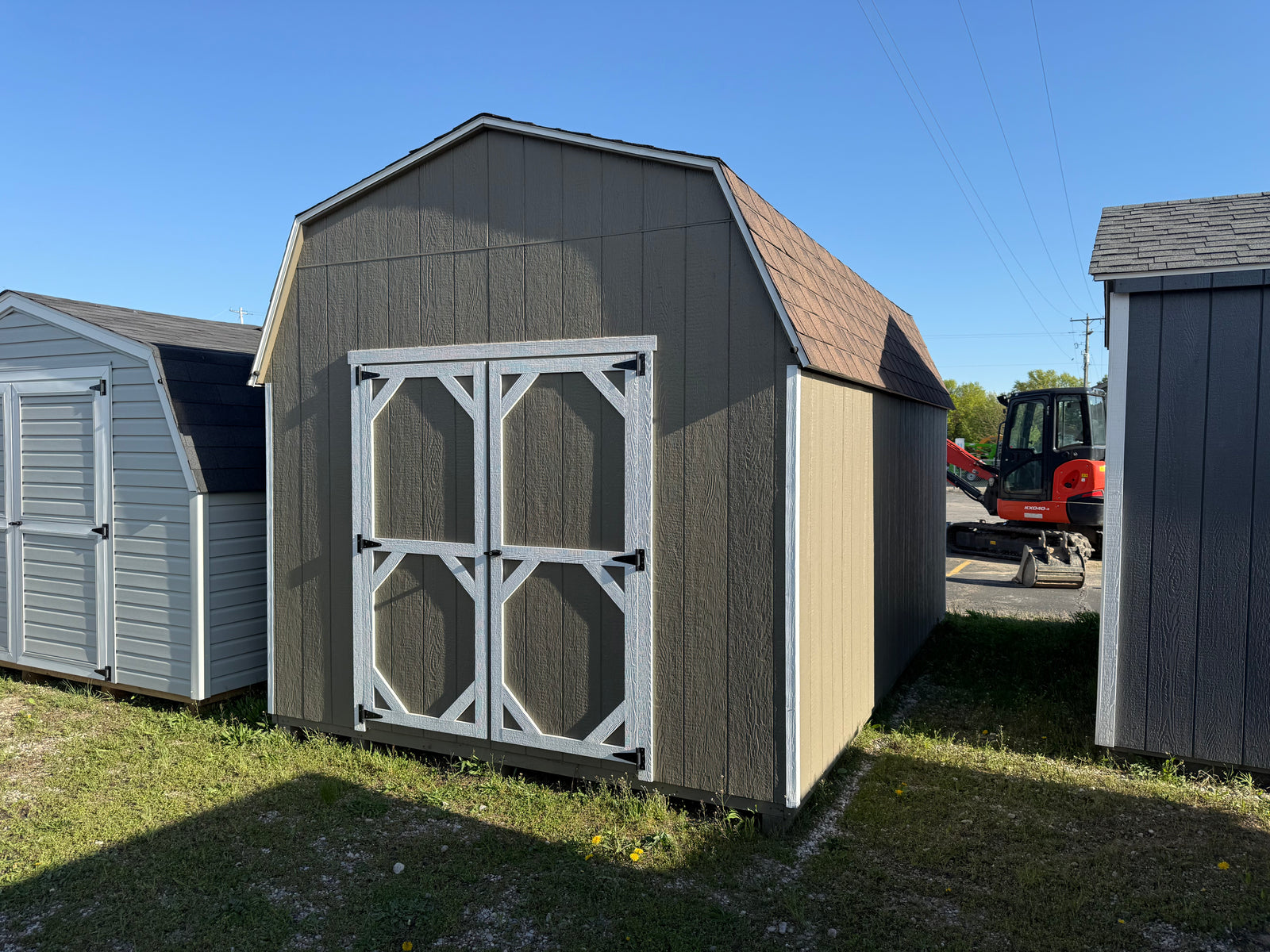 10x16 10' Painted Pro Series - QP75 - Ionia Lot - Cedar Rock Barns