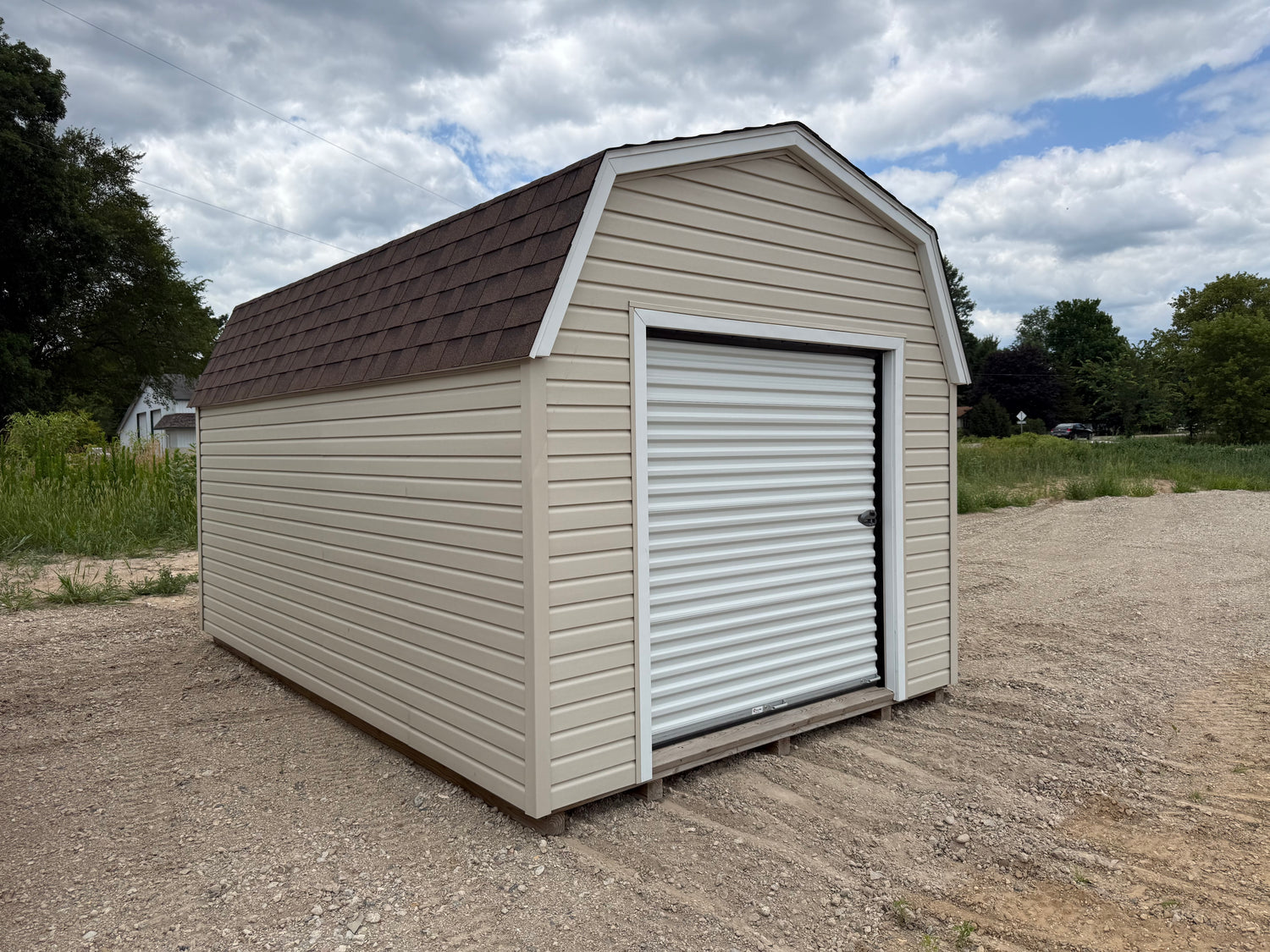 10x16 Vinyl High Barn - Cedar Springs Lot