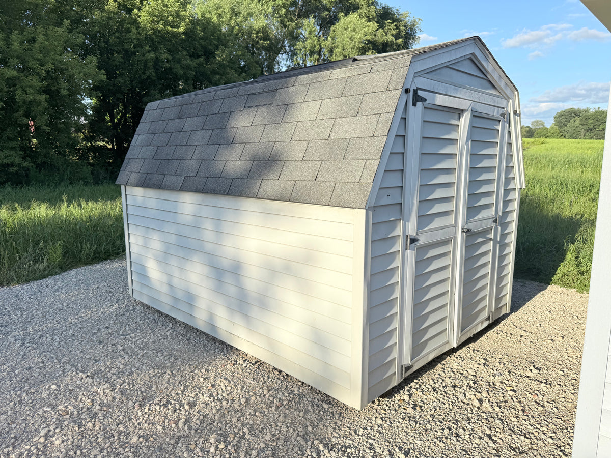 8x10 Vinyl 8' Pro Series - Cedar Springs Lot