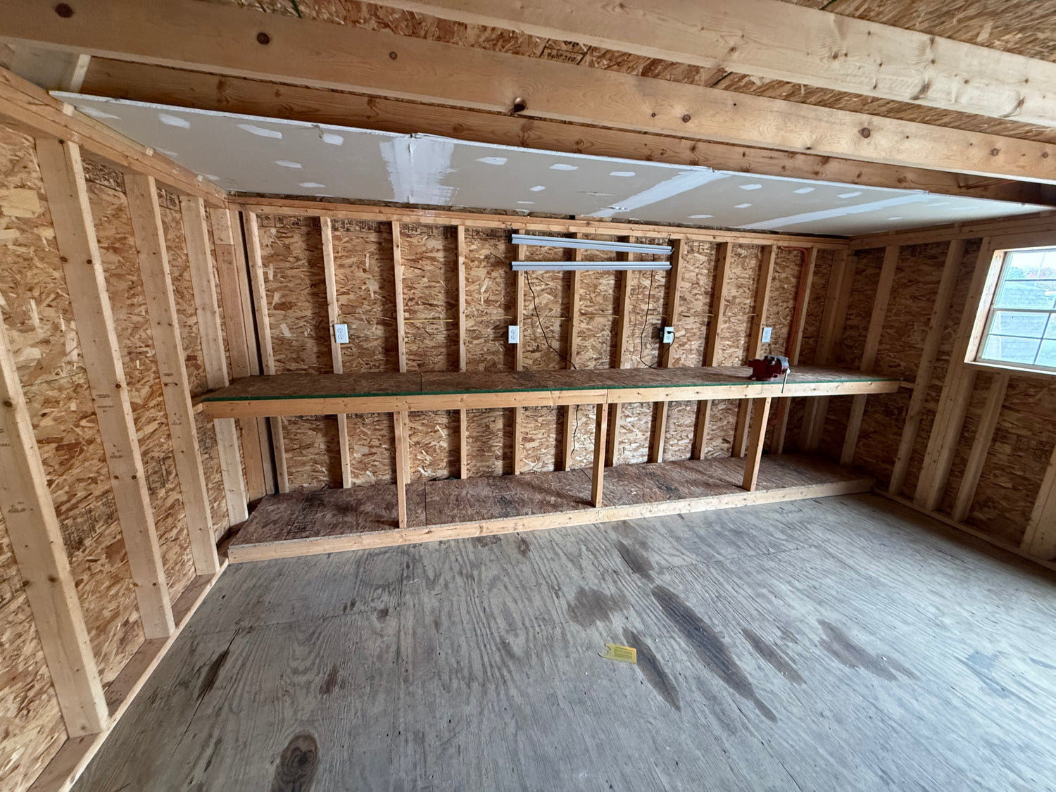 16x24 Vinyl Dutch Barn - Cedar Springs Lot