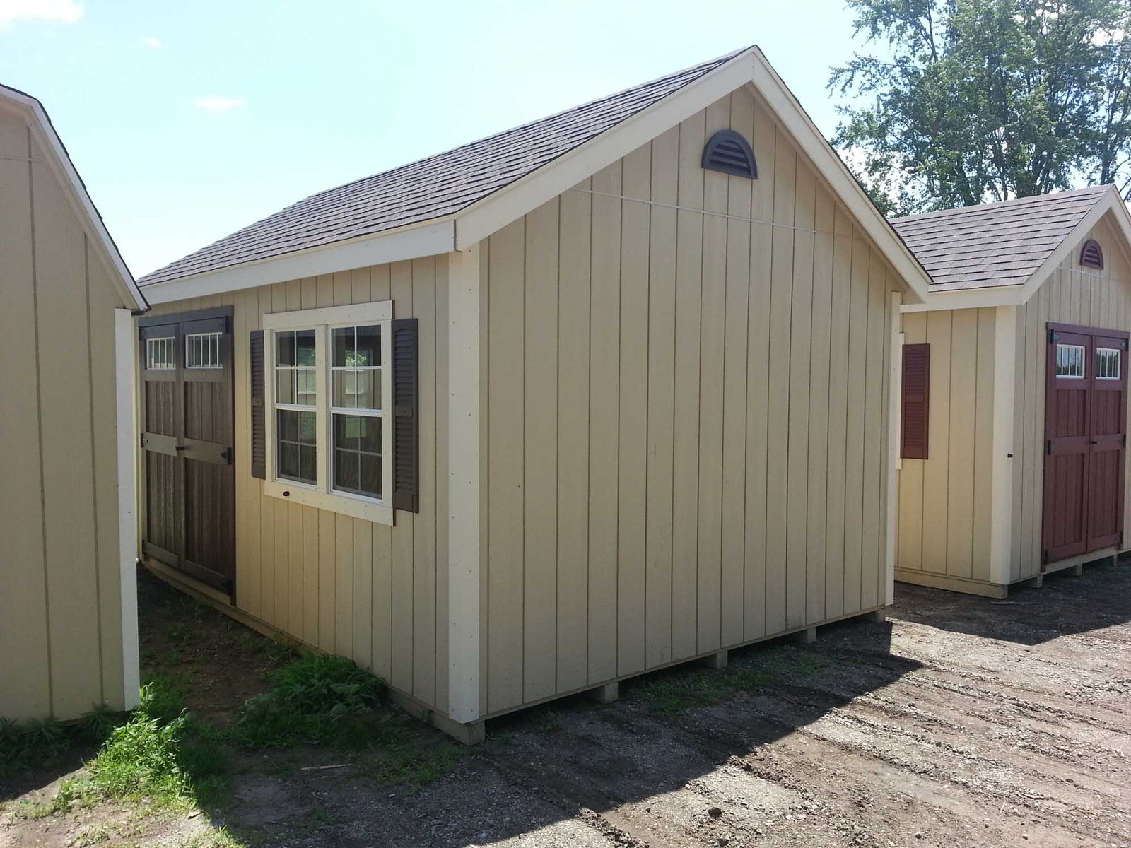 Painted Cape Cod Deluxe Shed | Cedar Rock Barns